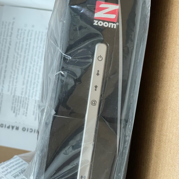 Zoom Black Dual-Band Modem Router - Picture 5 of 5